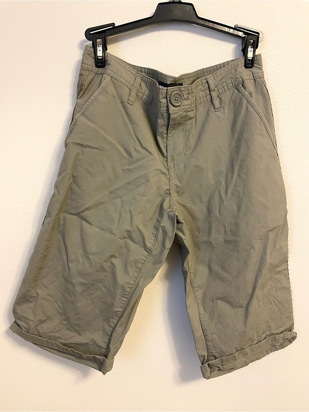 DKNY - Olive Green Cotton Utility Shorts - Size 4